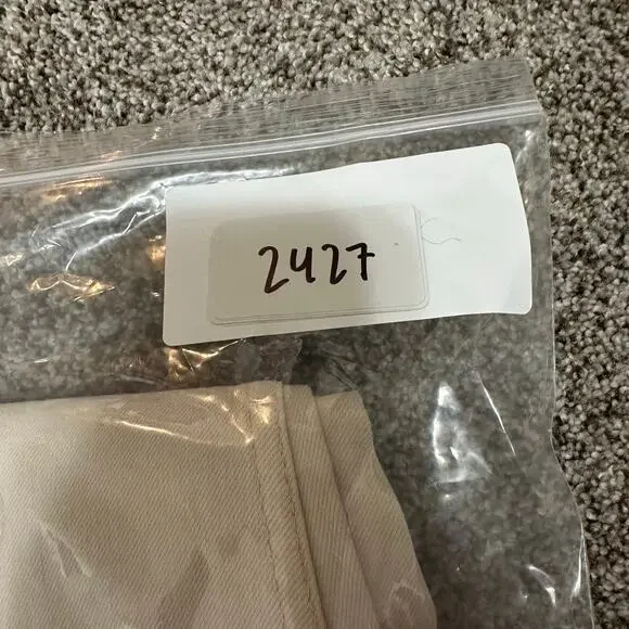 BILLS KHAKIS Men's 5-Pkt Classic Fit Bullard Twill Size 34 In Bone - Picture 11 of 11